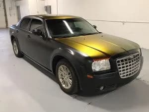 Chrysler 300 in Gold